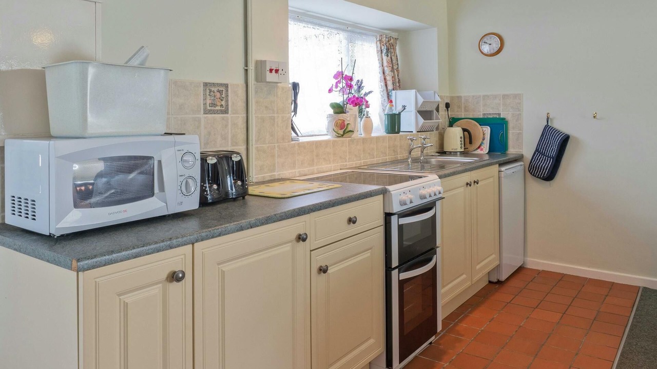 Photo of Kitchen in Llangeler