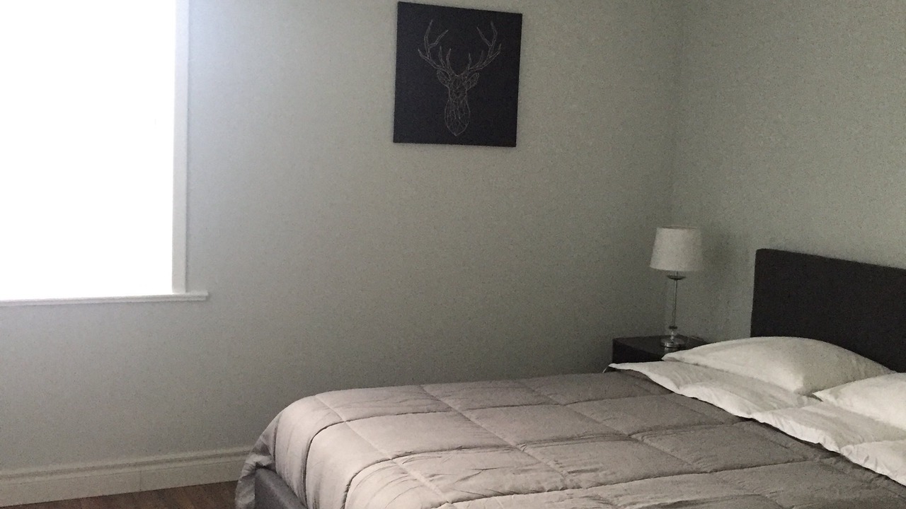 Photo of Bedroom in Oakwood Village