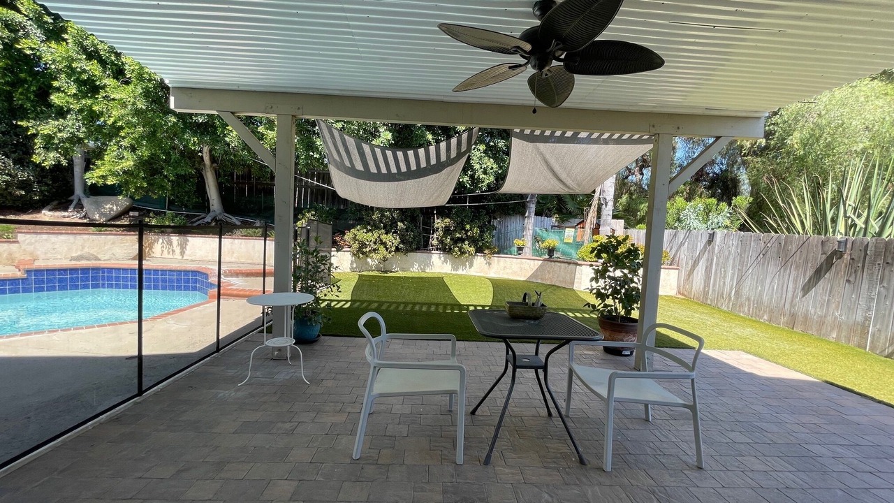 Photo of Outdoor in Winter Gardens