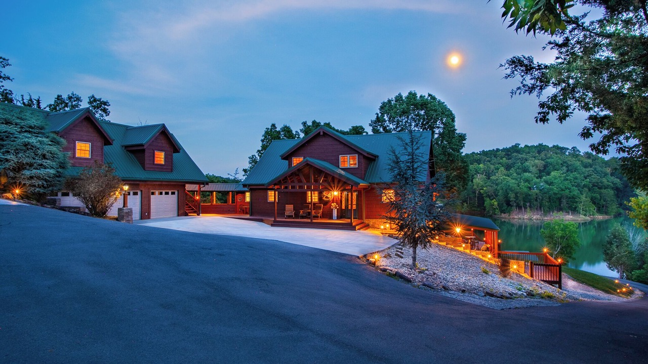 Photo of Outdoor in Dandridge