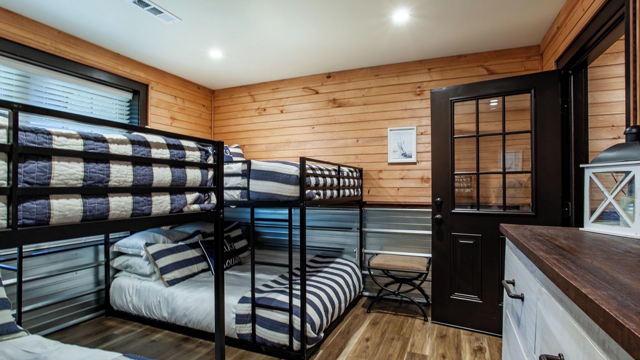 Photo of Bedroom in Dandridge