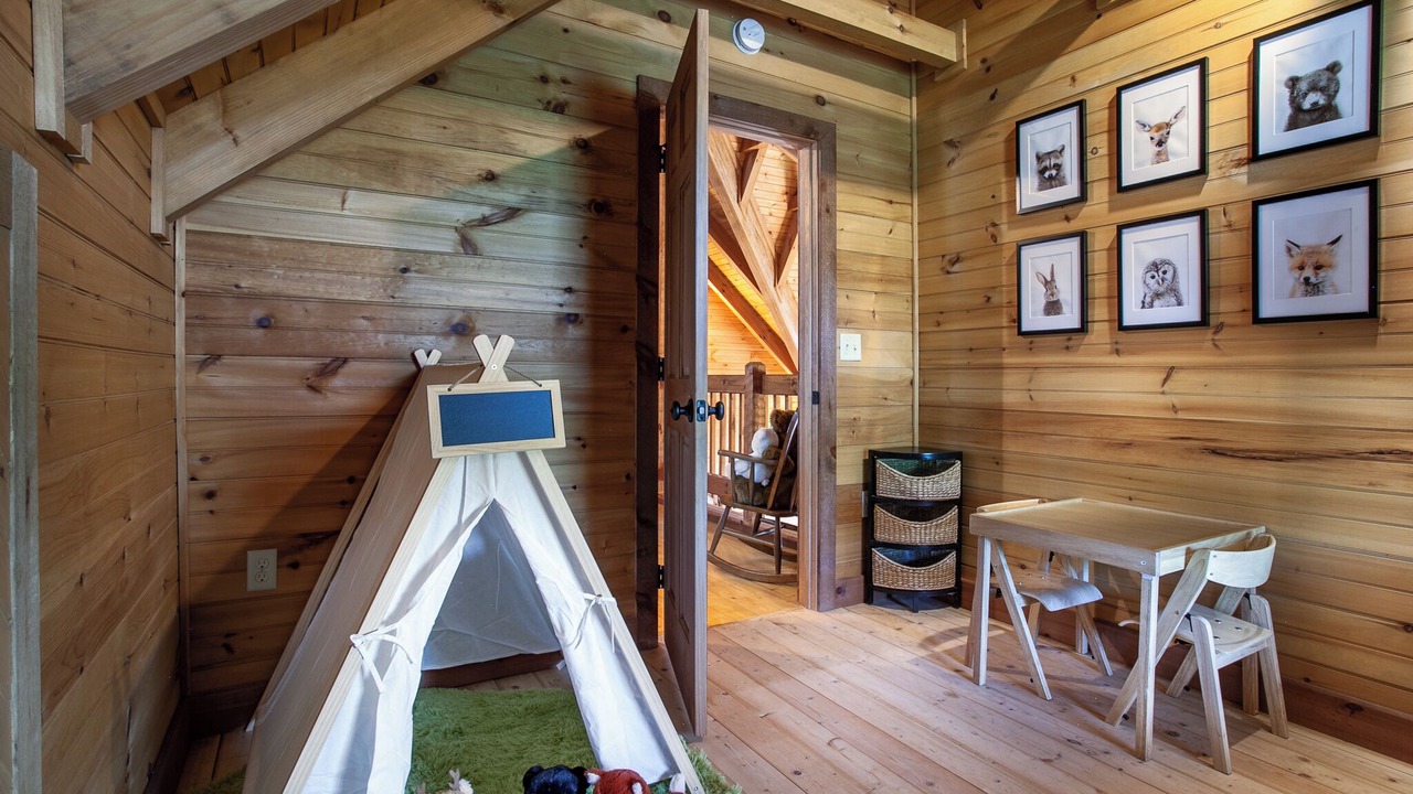Photo of Bedroom in Dandridge