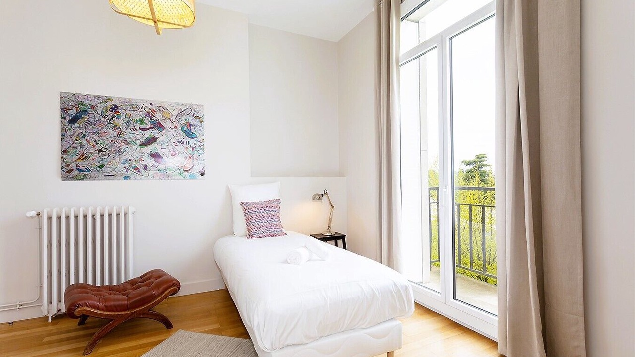 Photo of Bedroom in Tours City Centre
