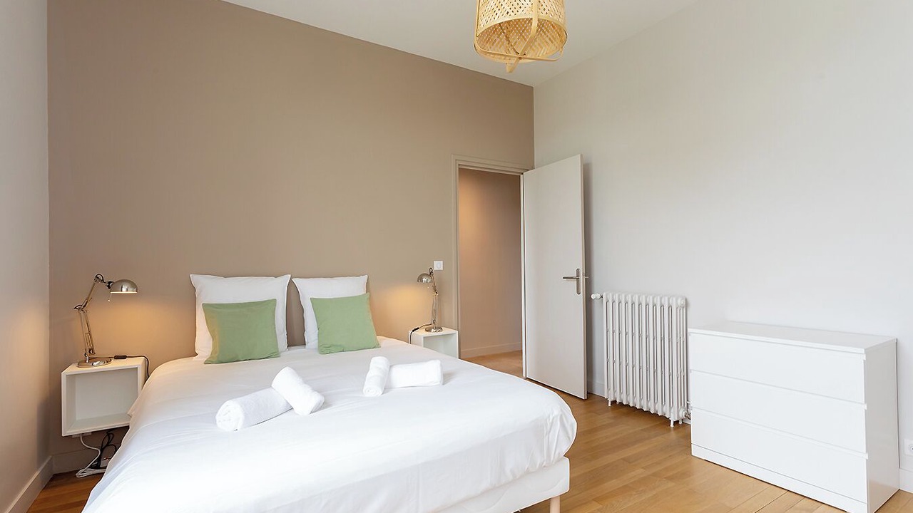 Photo of Bedroom in Tours City Centre