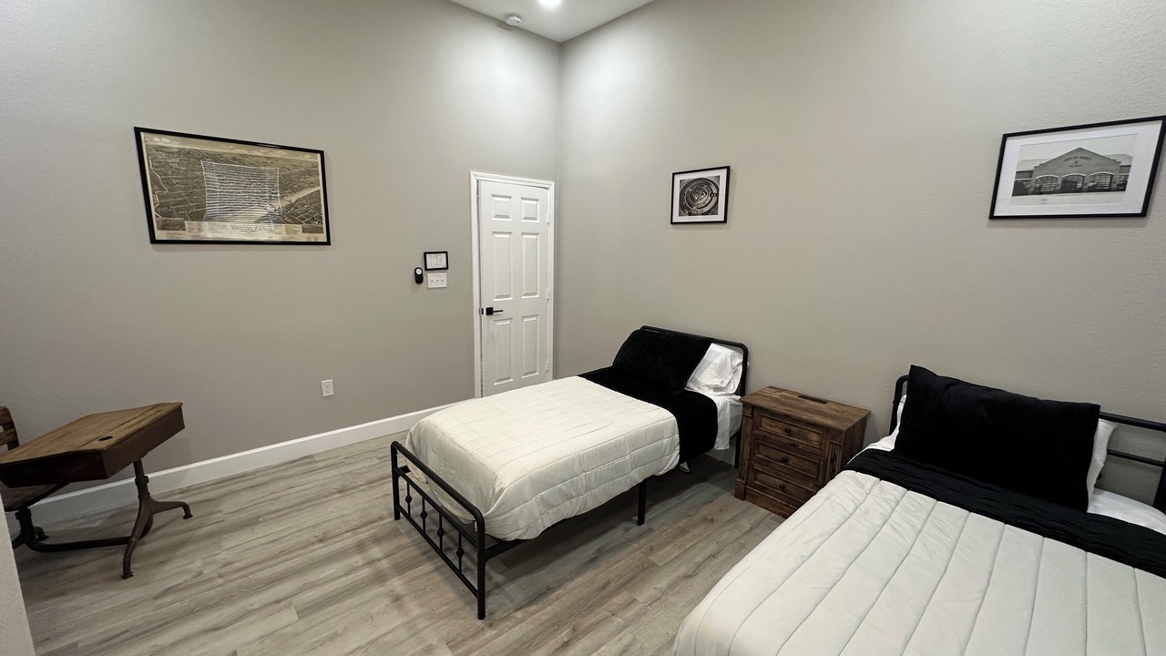 Photo of Bedroom in East Riverside