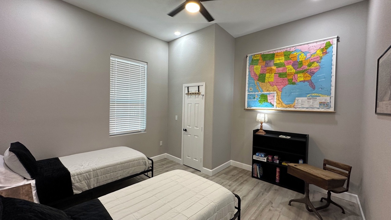 Photo of Bedroom in East Riverside