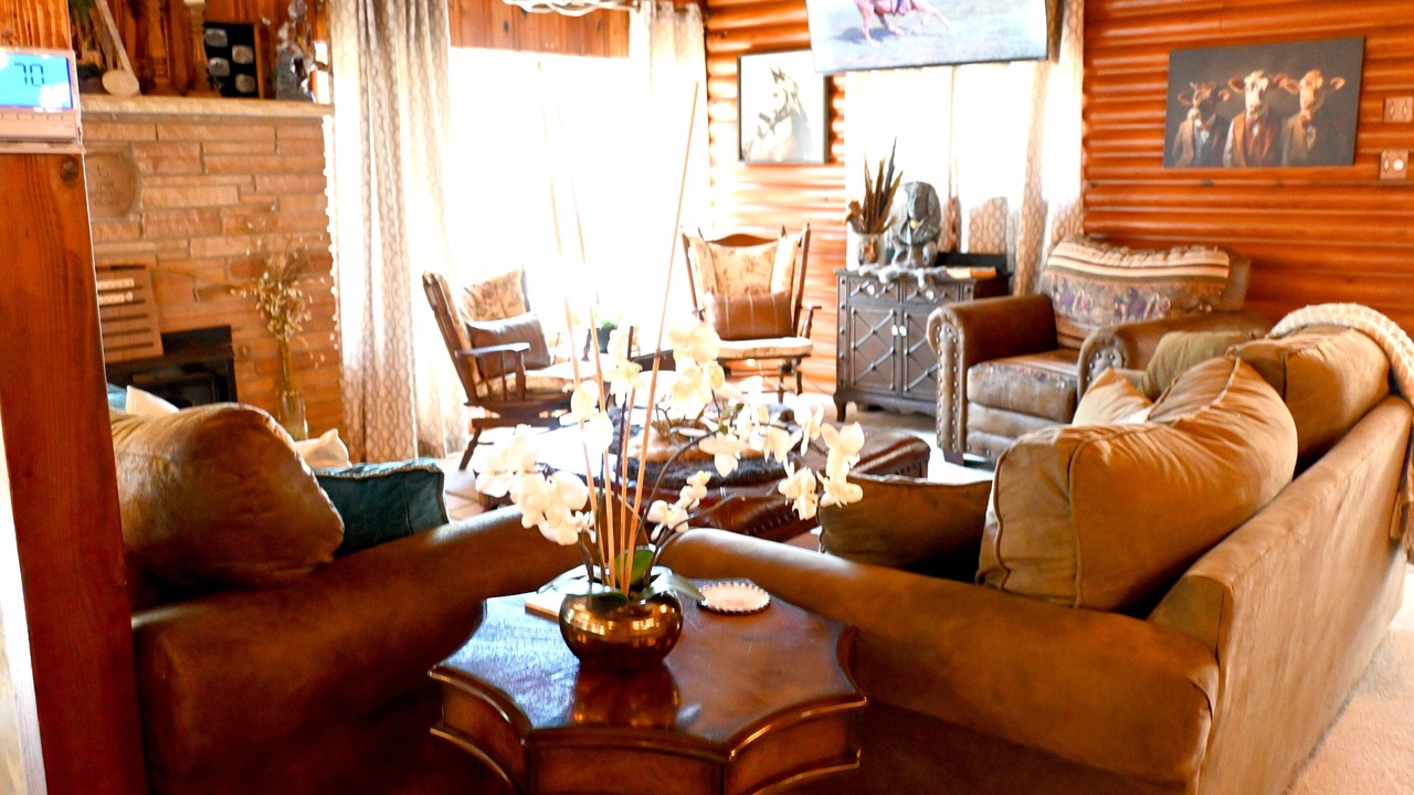 Photo of Livingroom in Fall River