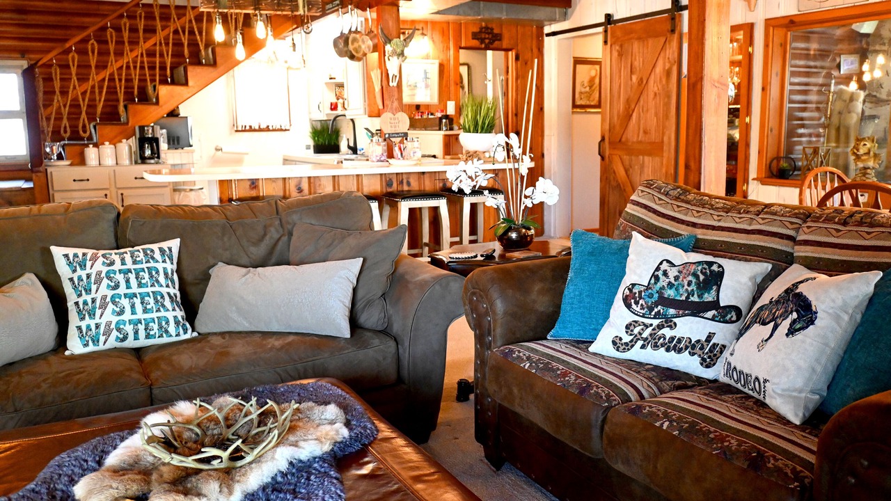 Photo of Livingroom in Fall River