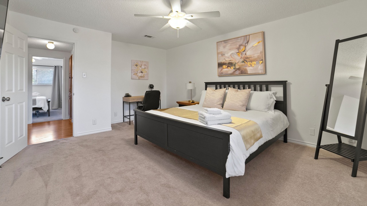 Photo of Bedroom in Pleasant Valley