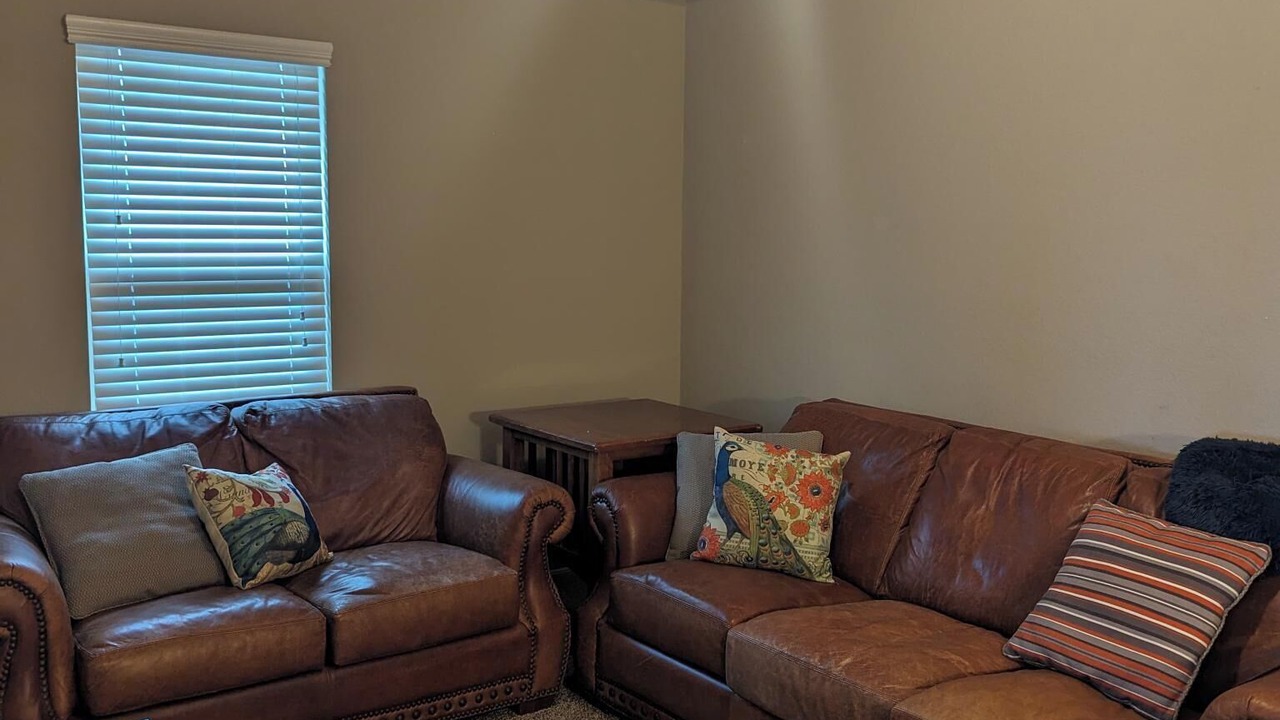 Photo of Livingroom in College Station