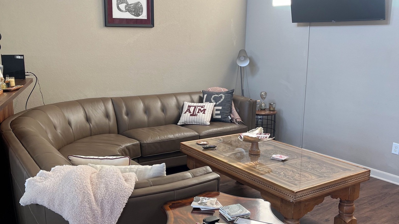 Photo of Livingroom in College Station