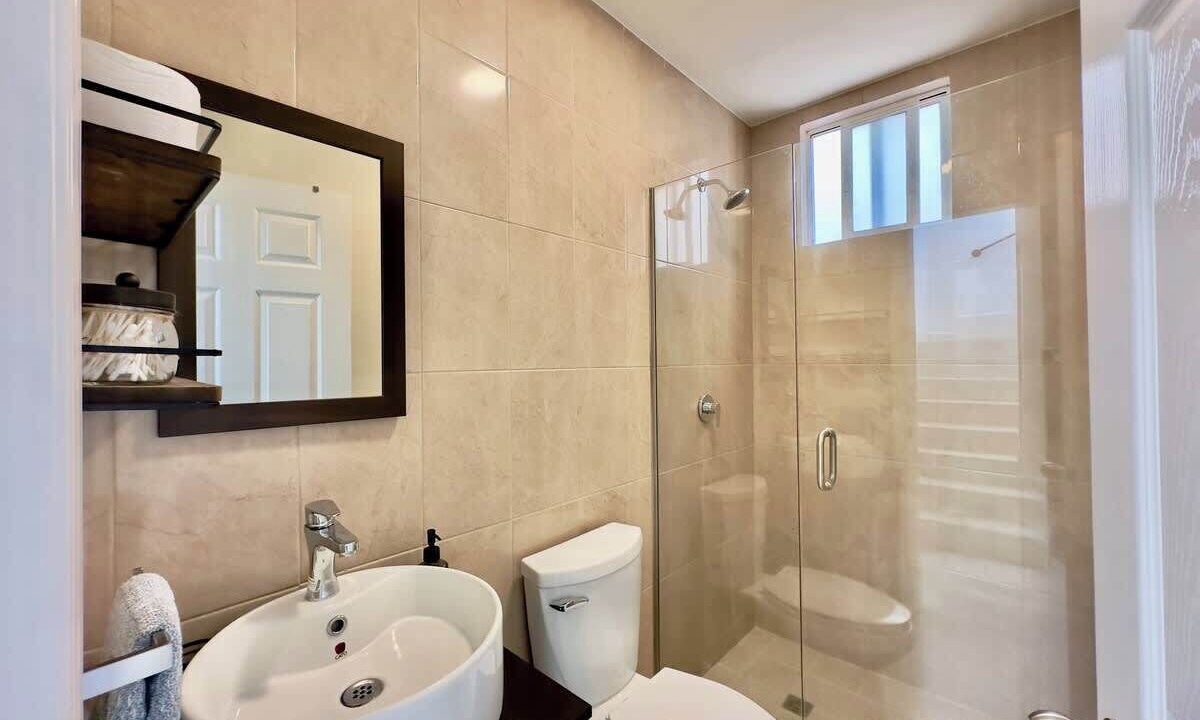 Photo of Bathroom in La Joya