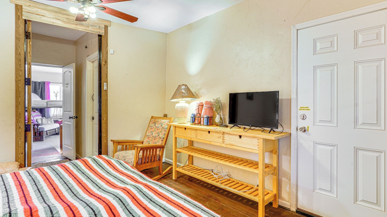 Photo of Bedroom in The Garden District
