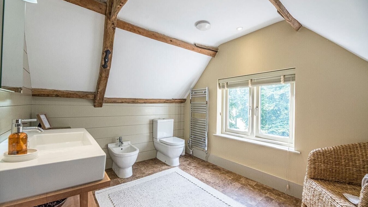 Photo of Bathroom in Wangford