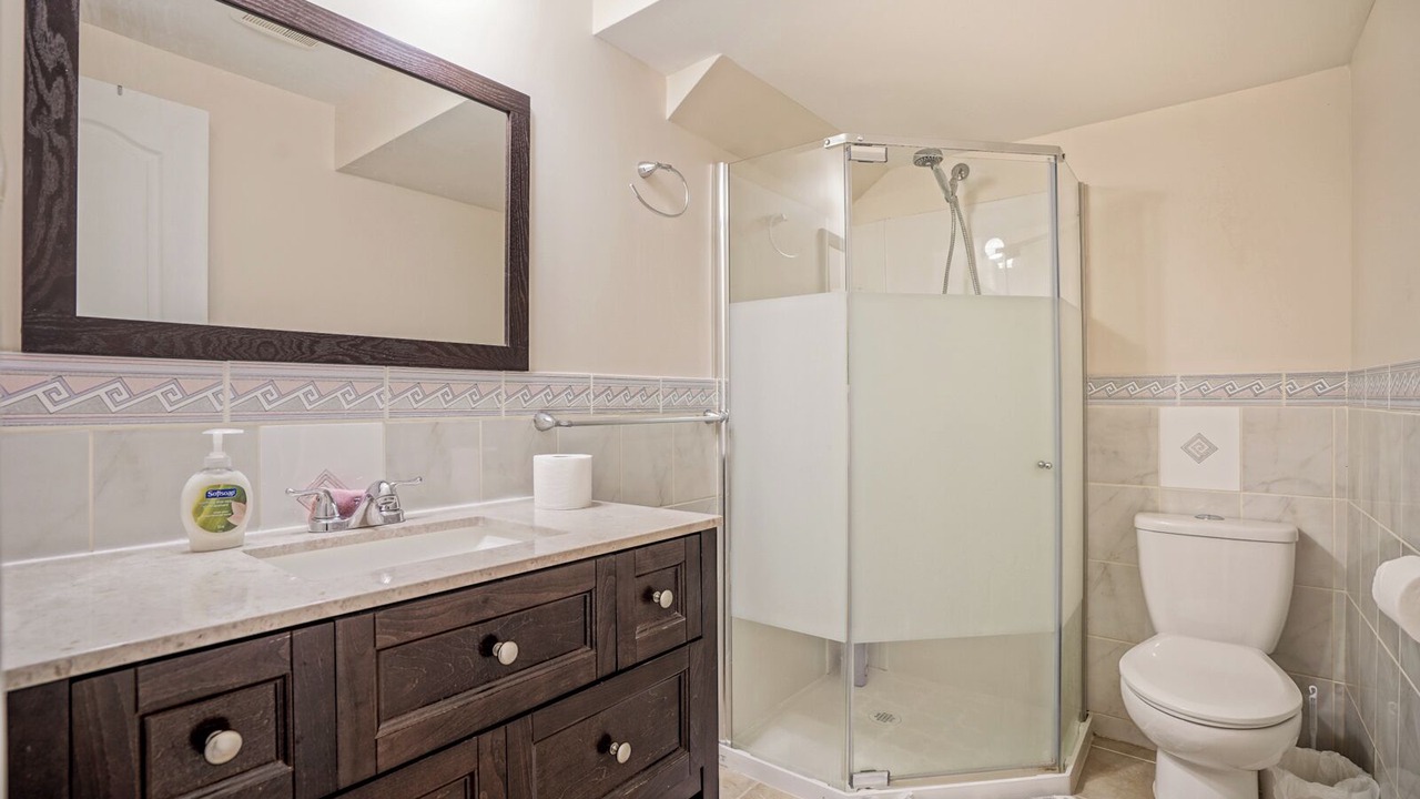 Photo of Bathroom in Richmond Hill