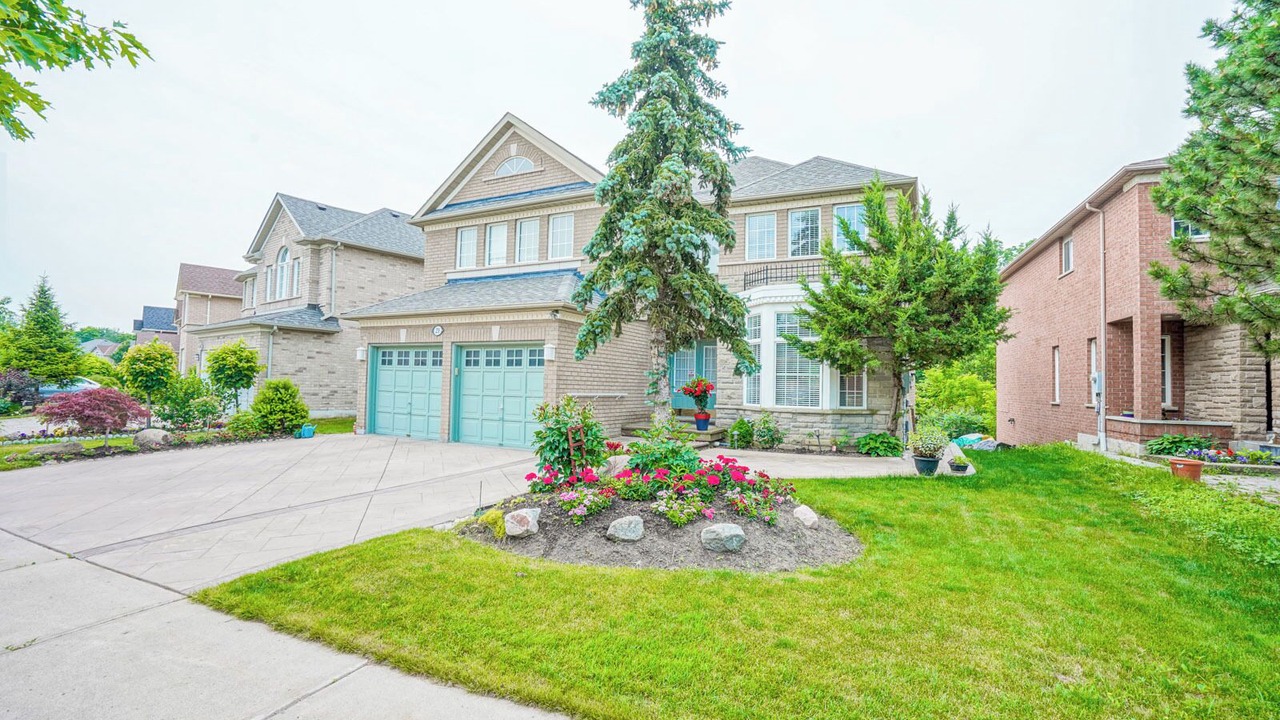 Photo of Outdoor in Richmond Hill