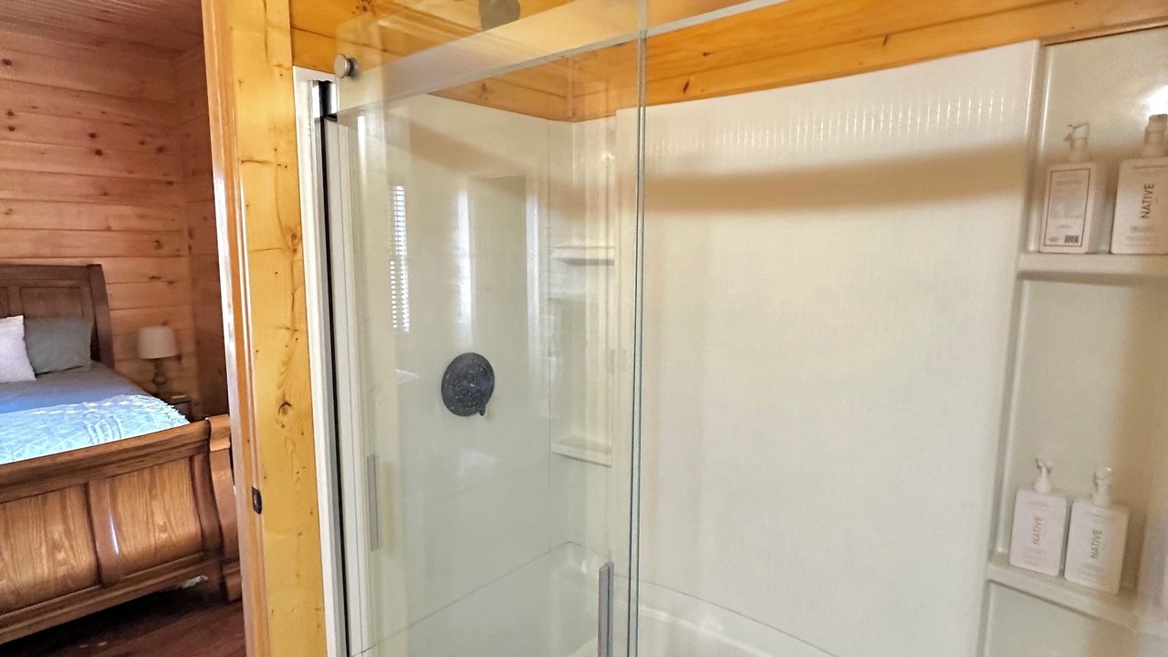 Photo of Bathroom in Tennga