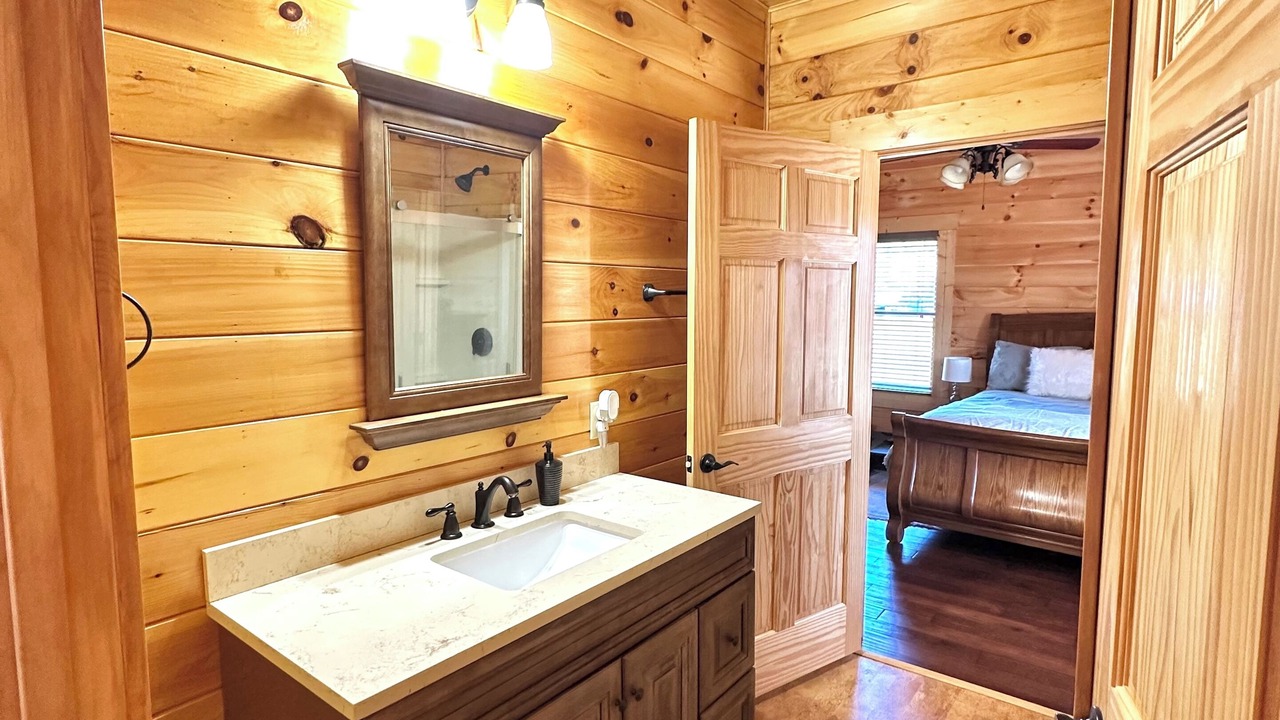 Photo of Bathroom in Tennga