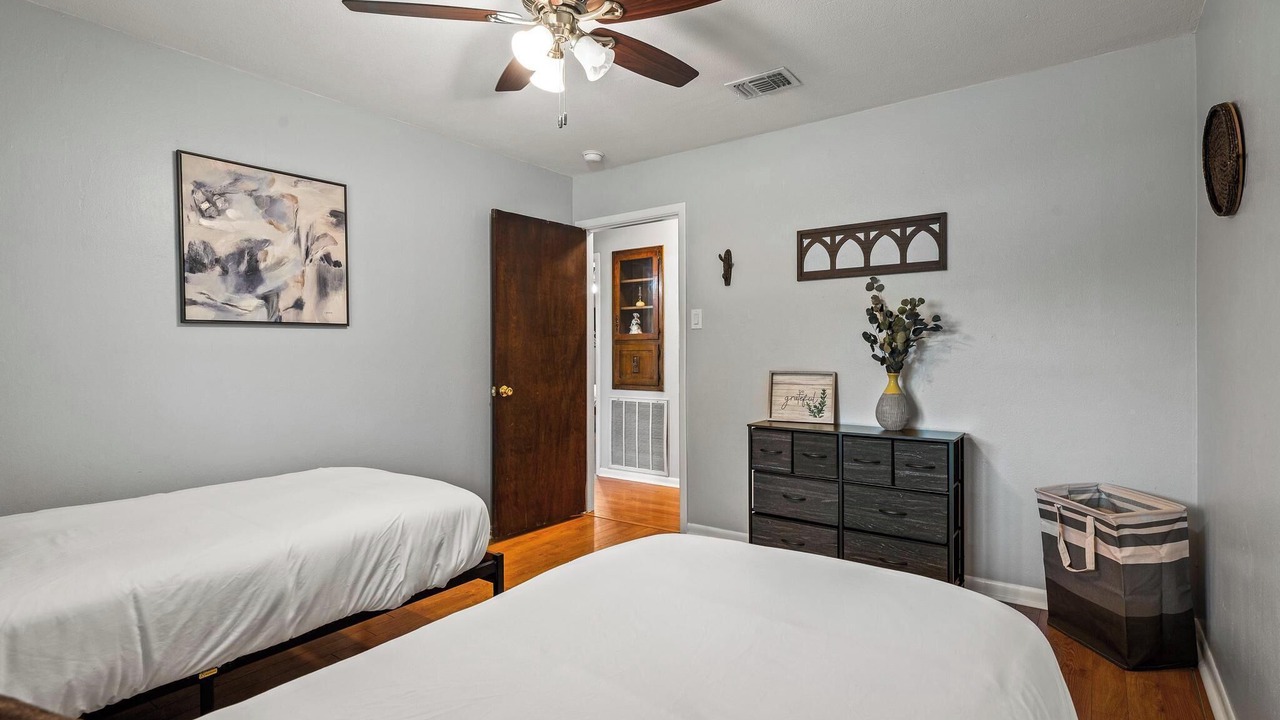 Photo of Bedroom in Denison