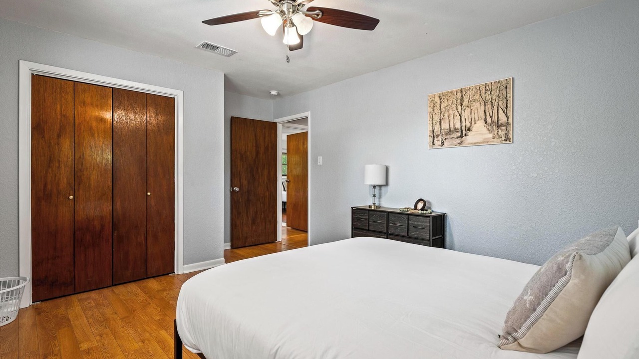 Photo of Bedroom in Denison