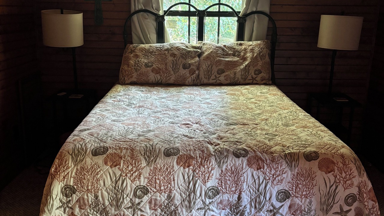 Photo of Bedroom in Turtle Beach