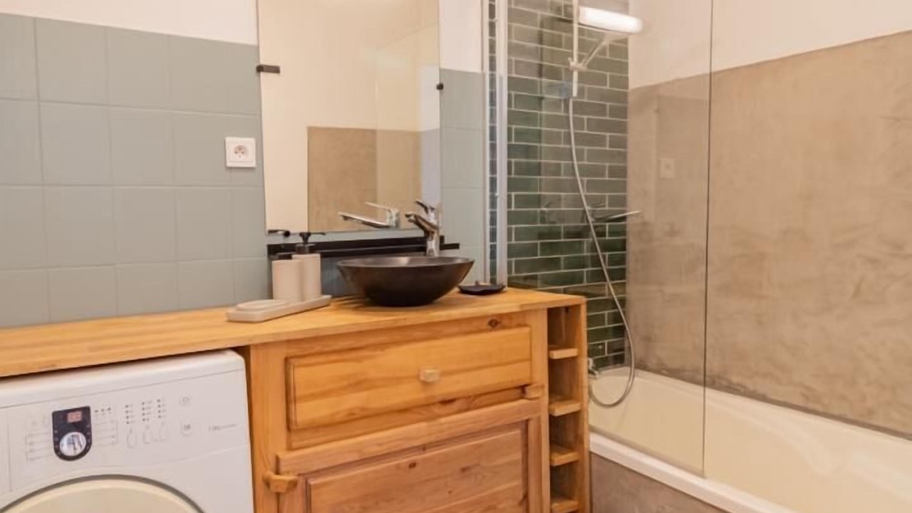 Photo of Bathroom in Le Bourget-du-Lac