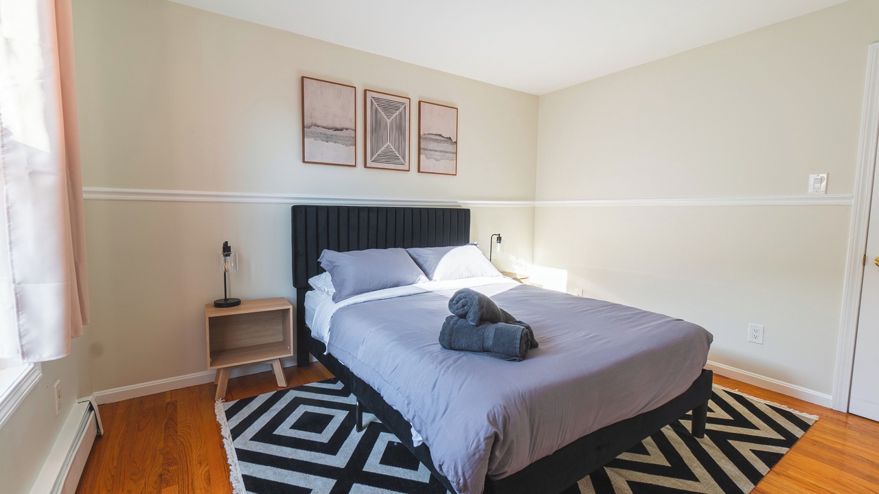 Photo of Bedroom in Revere