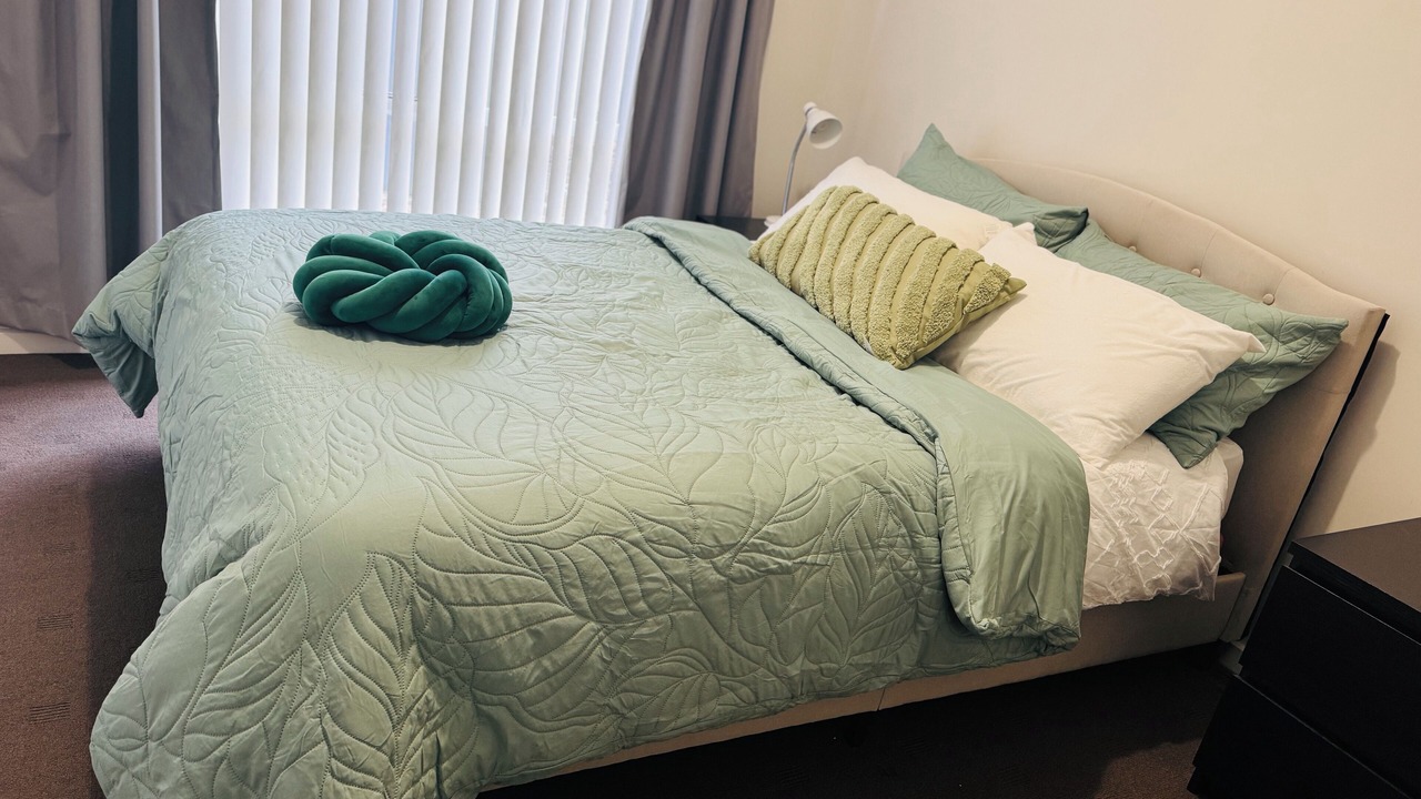 Photo of Bedroom in Werribee