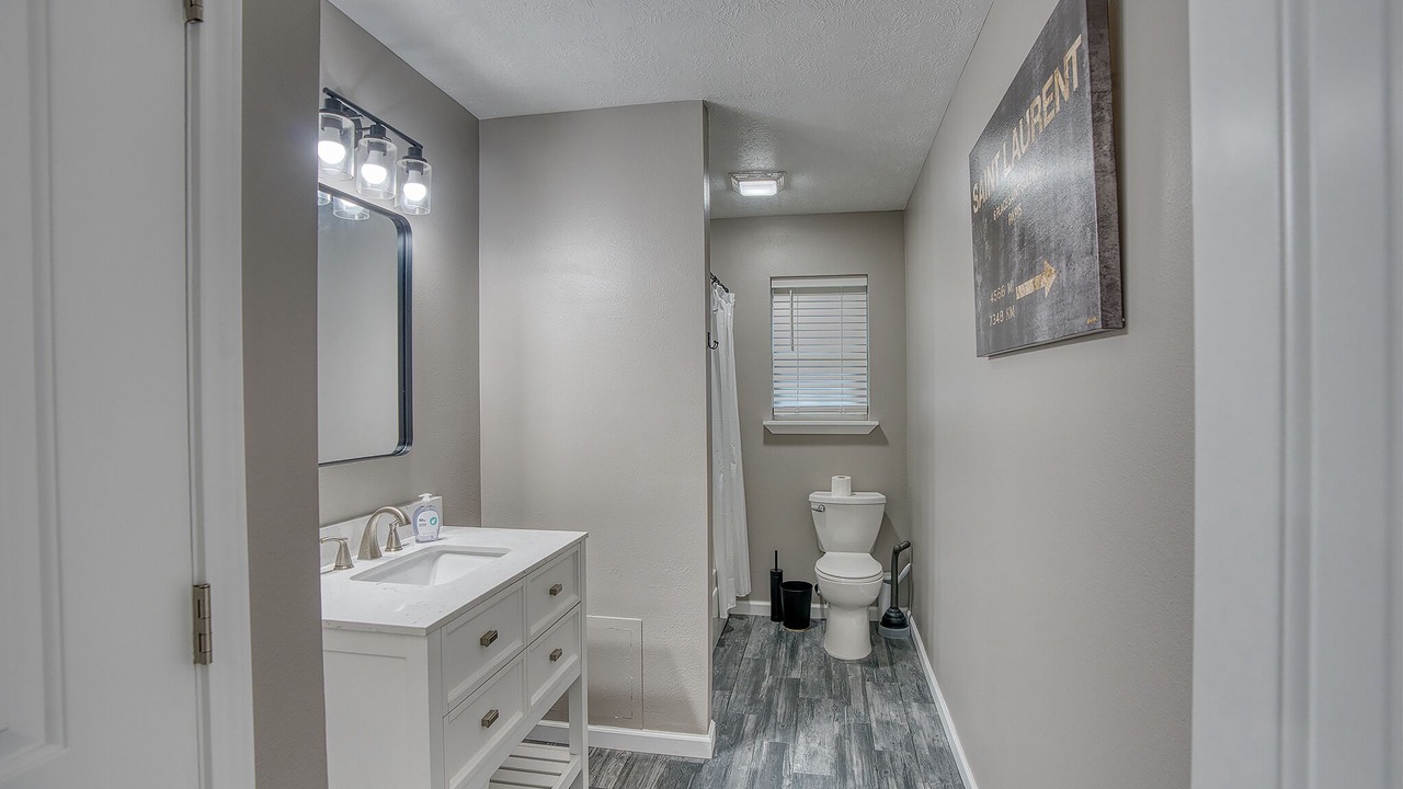 Photo of Bathroom in Voth