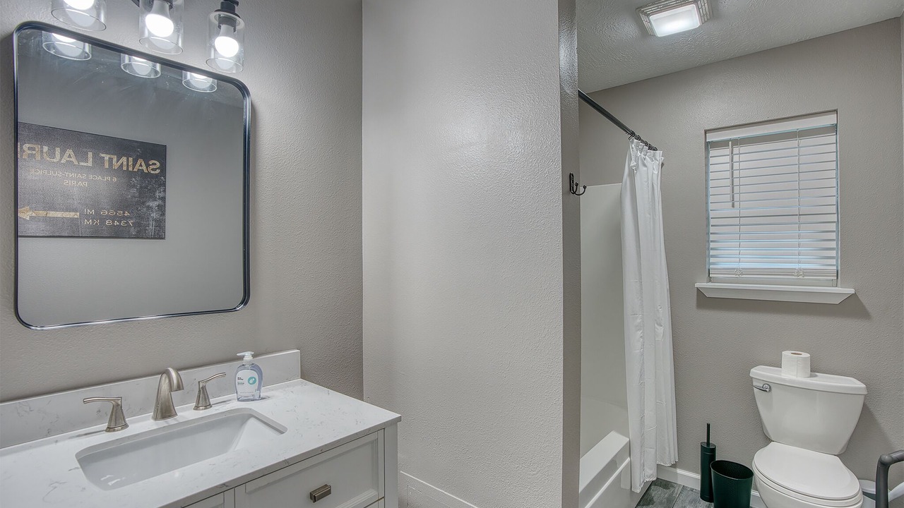 Photo of Bathroom in Voth