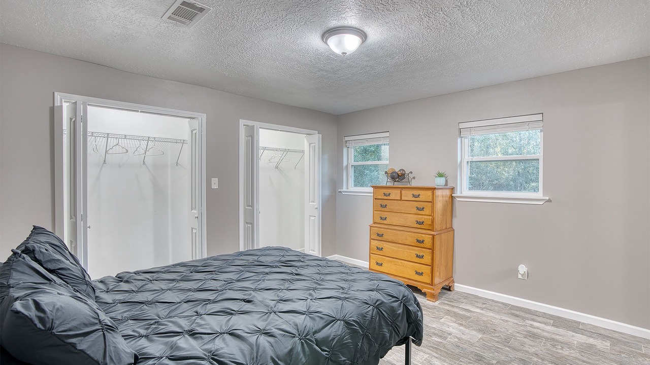 Photo of Bedroom in Voth
