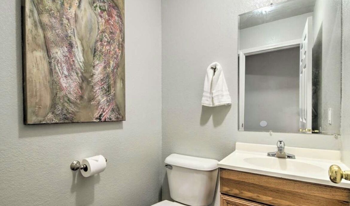 Photo of Bathroom in West Plains