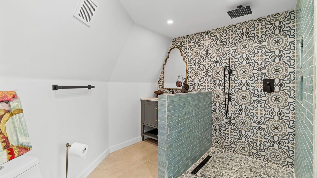 Photo of Bathroom in Paige