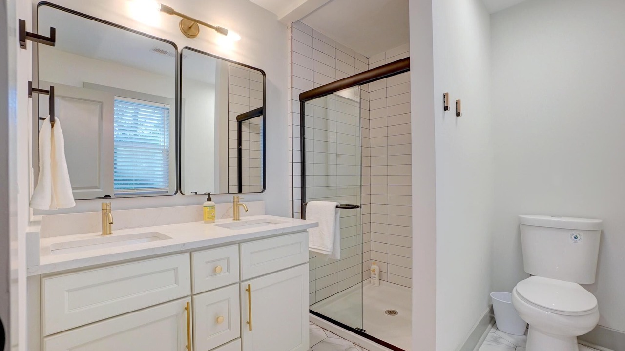 Photo of Bathroom in Eastgate