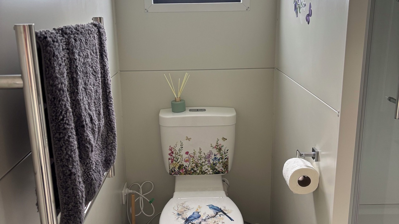 Photo of Bathroom in Auroa