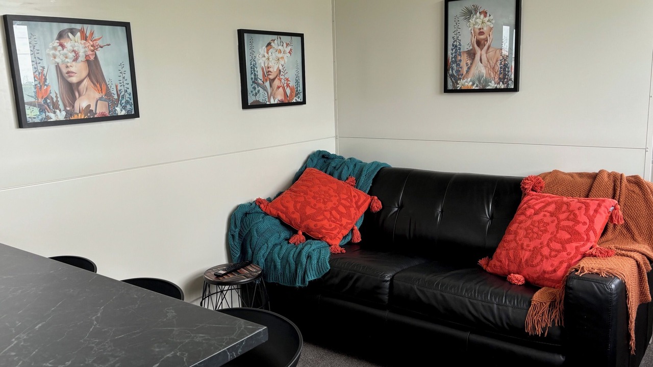 Photo of Livingroom in Auroa