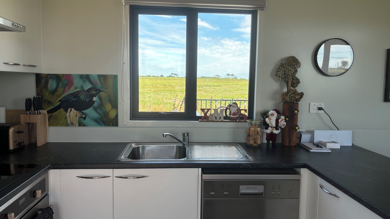 Photo of Kitchen in Auroa