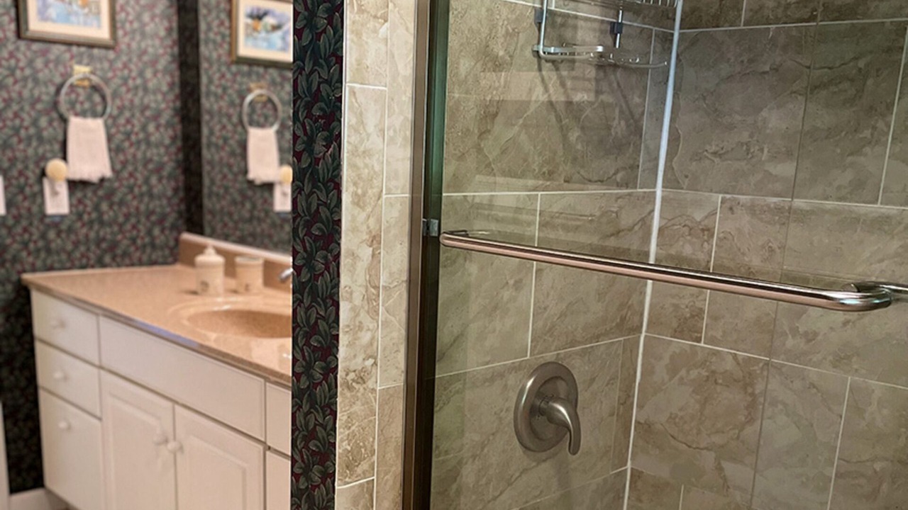 Photo of Bathroom in Damariscotta