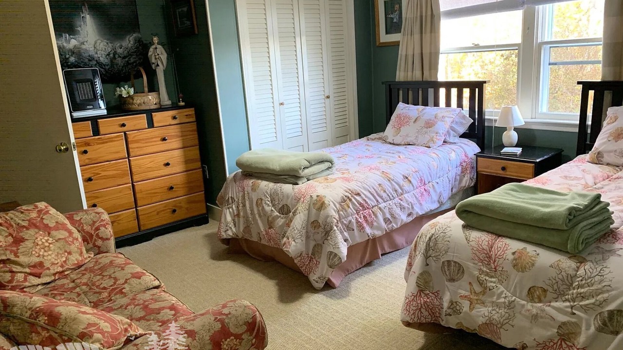 Photo of Bedroom in Damariscotta