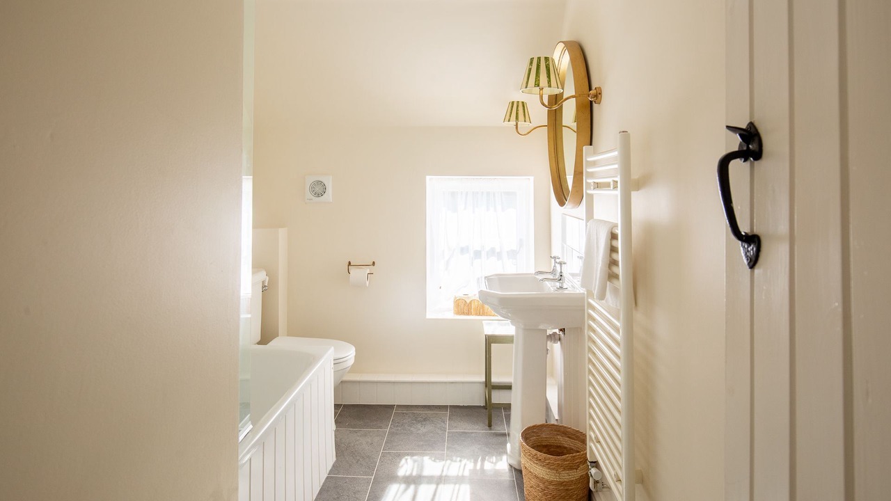 Photo of Bathroom in South Leigh