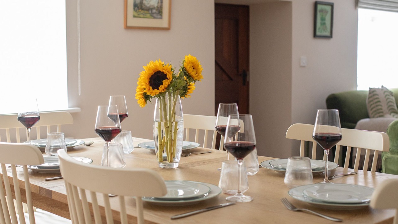 Photo of Others in South Leigh