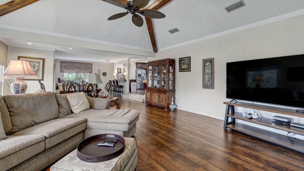 Photo of Livingroom in Green Cove Springs