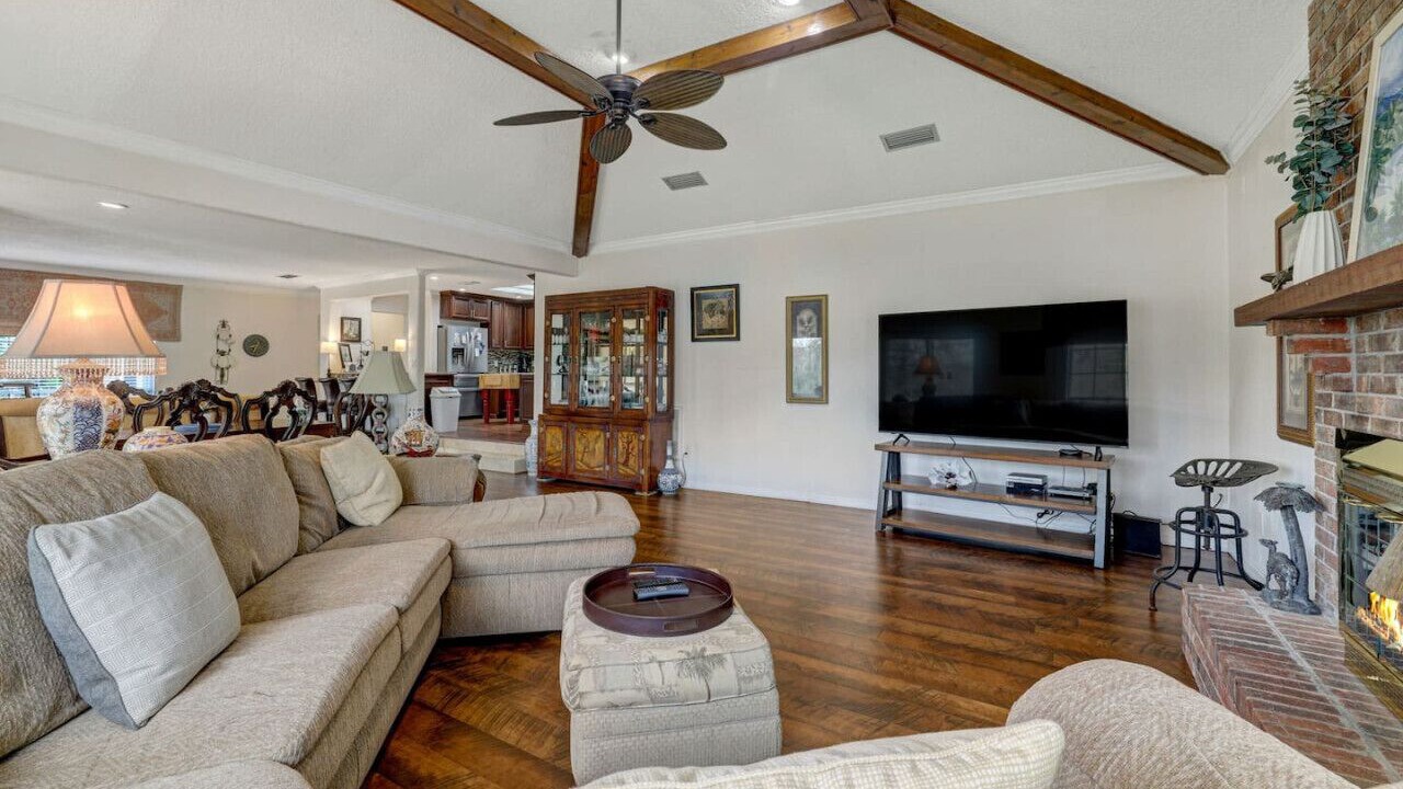Photo of Livingroom in Green Cove Springs