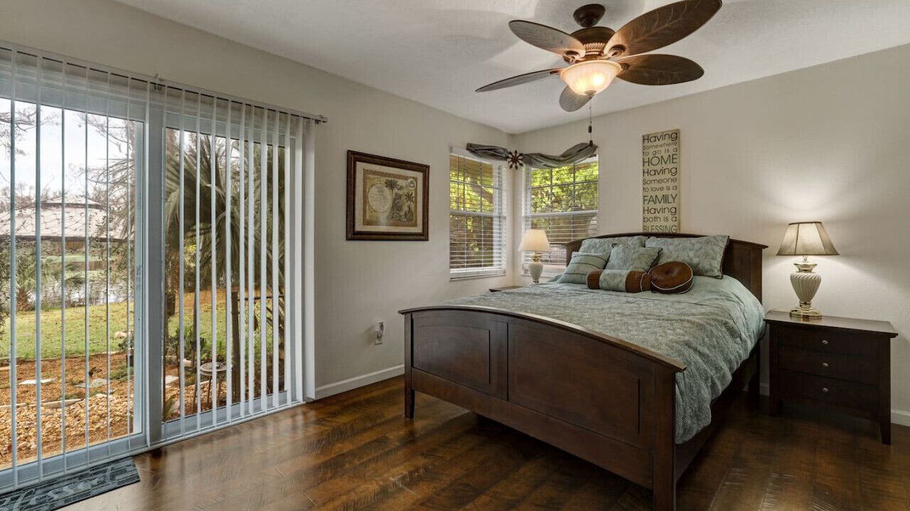 Photo of Bedroom in Green Cove Springs