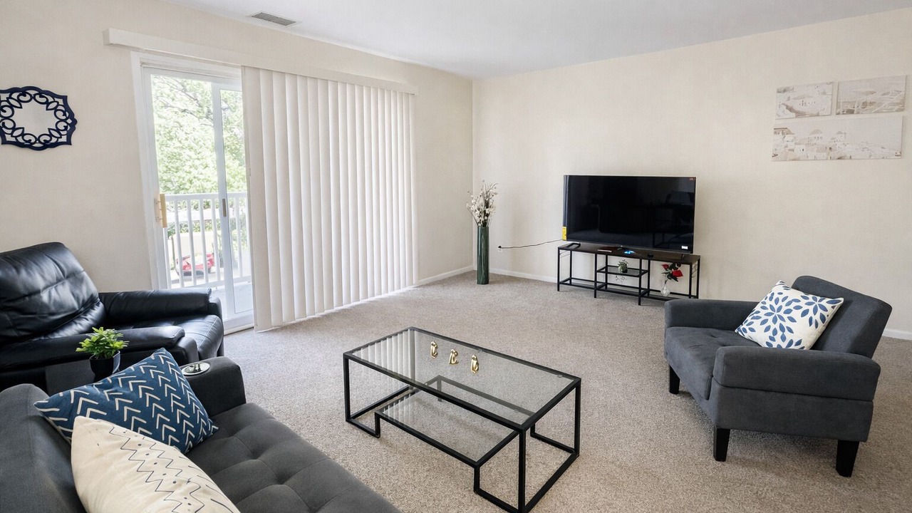 Photo of Livingroom in Elkins Park