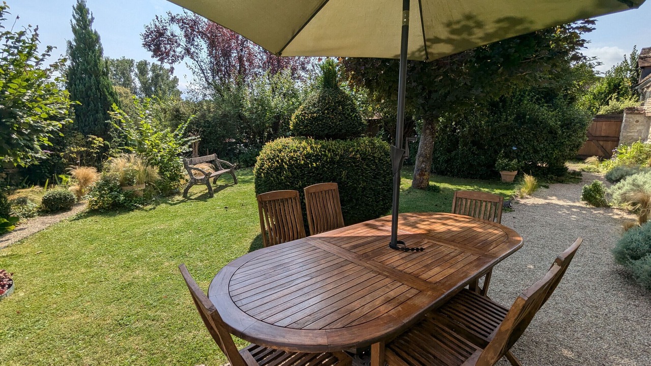 Photo of Outdoor in Yevre-le-Chatel