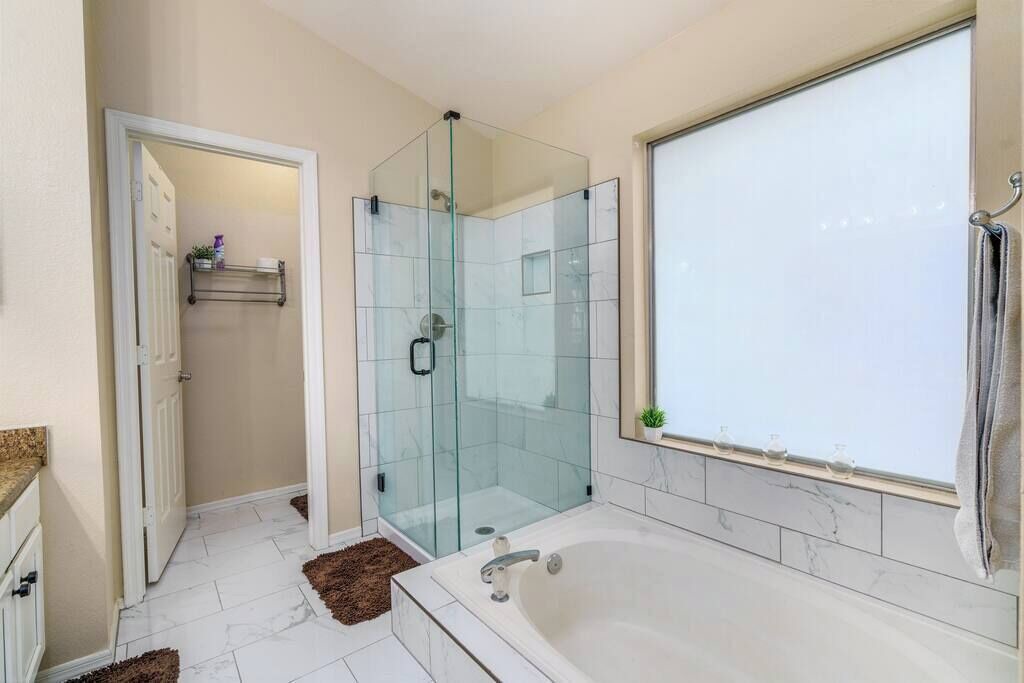 Photo of Bathroom in Horizons West