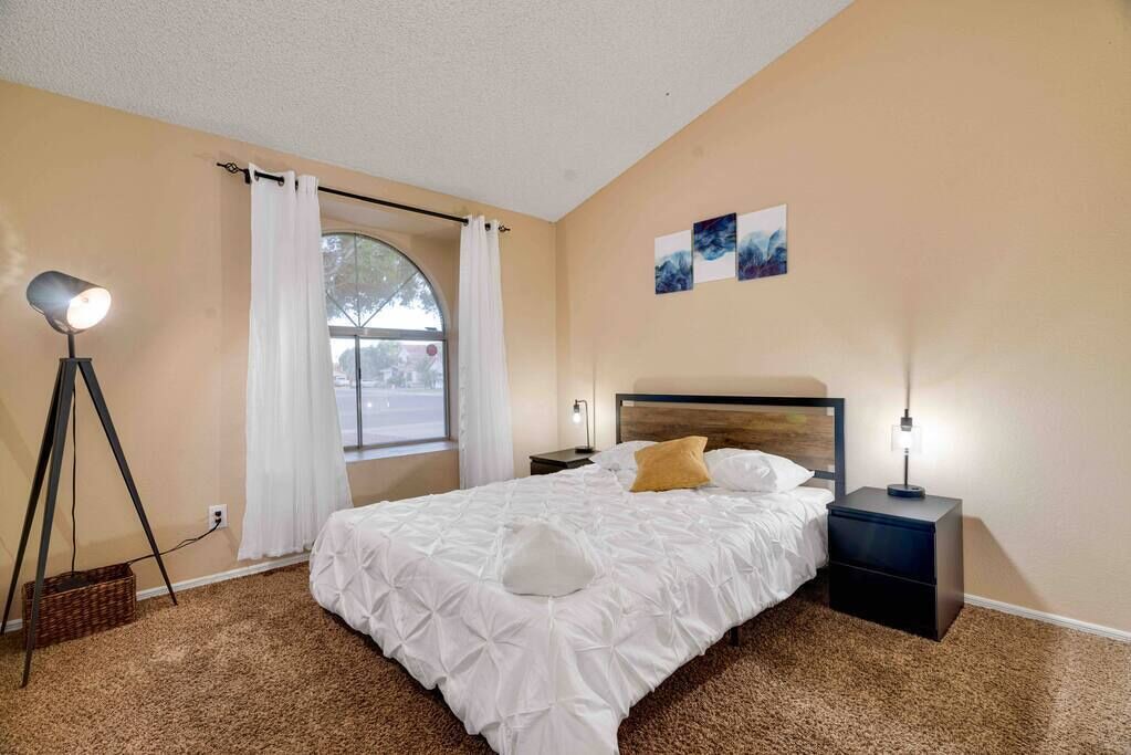 Photo of Bedroom in Horizons West