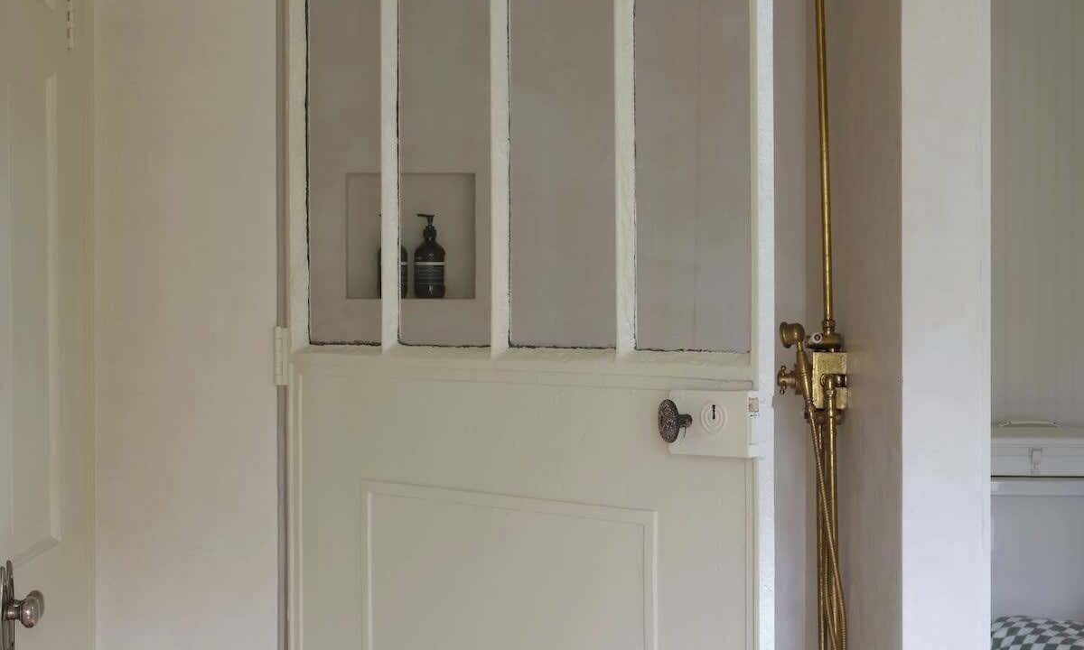 Photo of Bathroom in Round Top