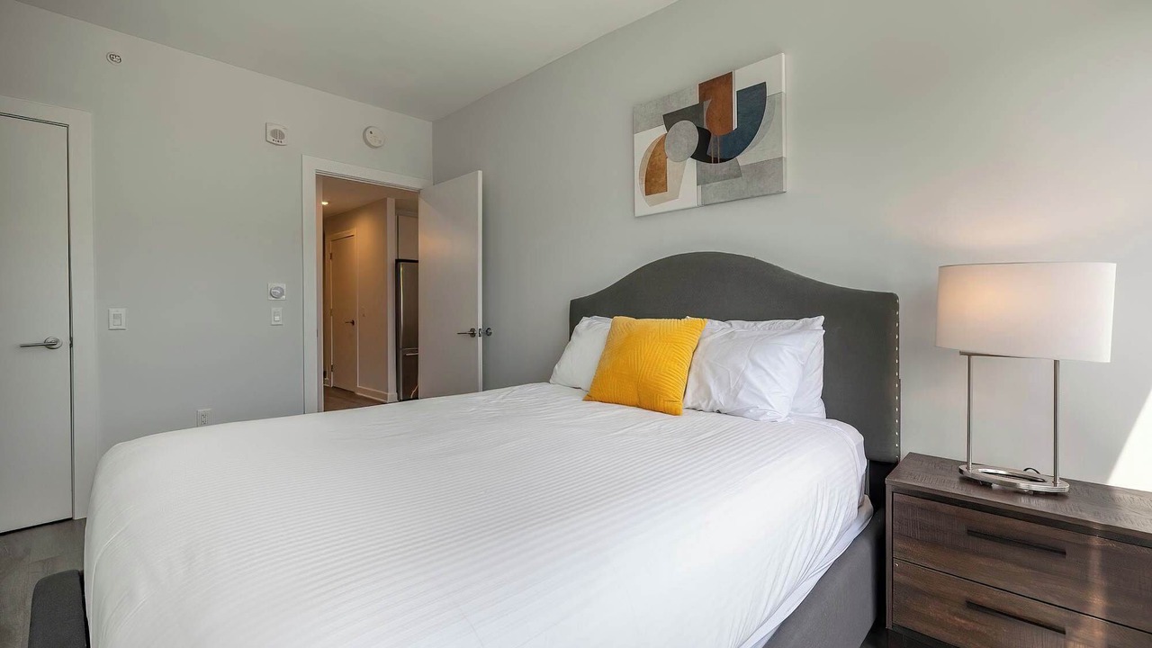 Photo of Bedroom in Downtown